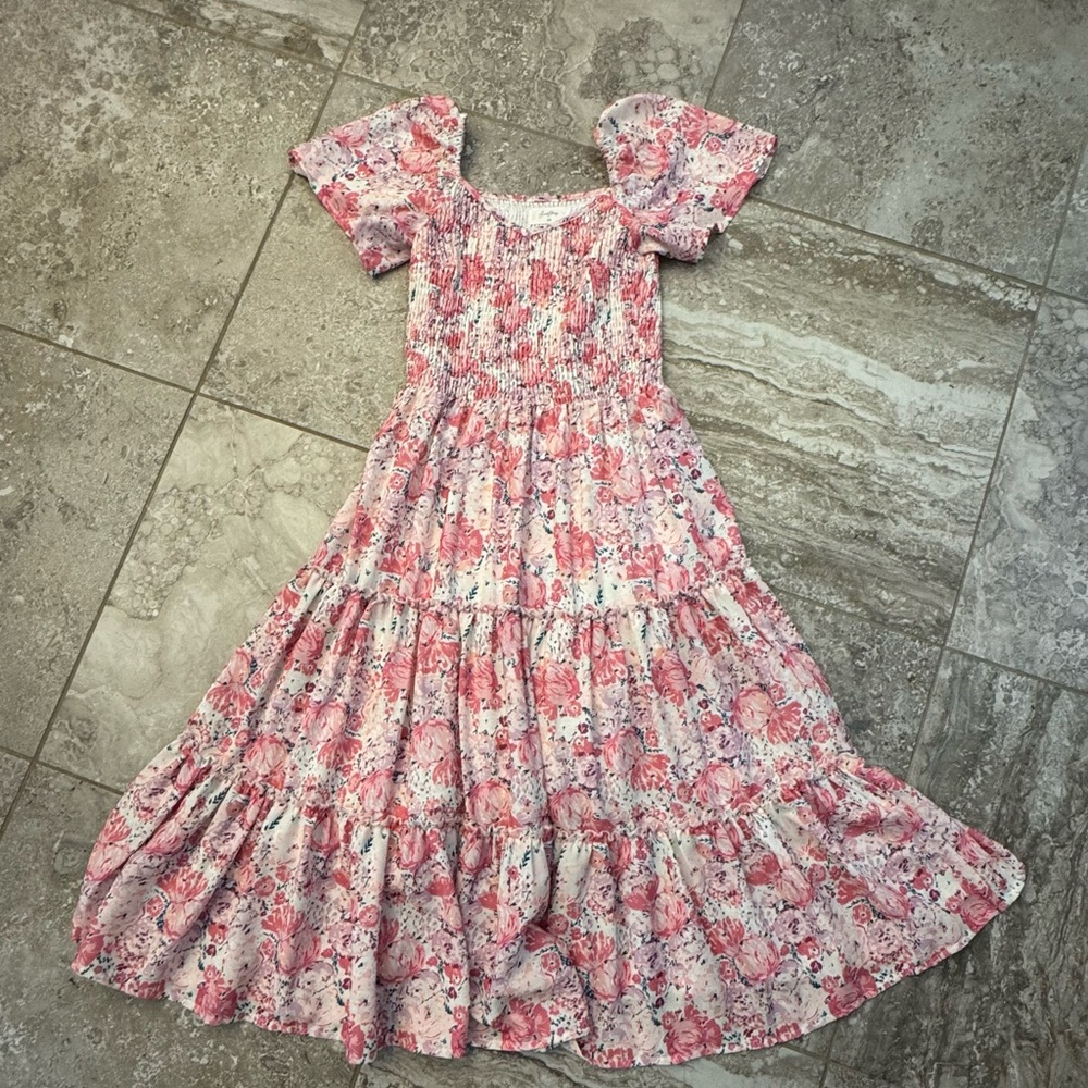 SweetHoney Women's XS Feminine Pink Floral Tiered Midi Dress